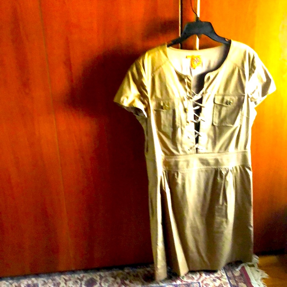 Dress casual nice